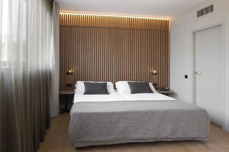 Aparthotel Atenea Barcelona Hotel