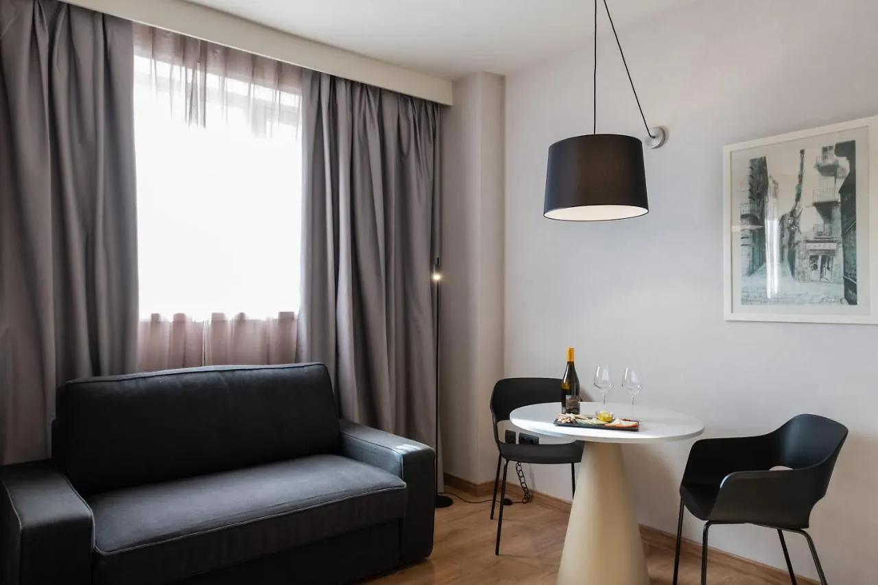 **** Hotel Aparthotel Atenea Barcelona Espanha